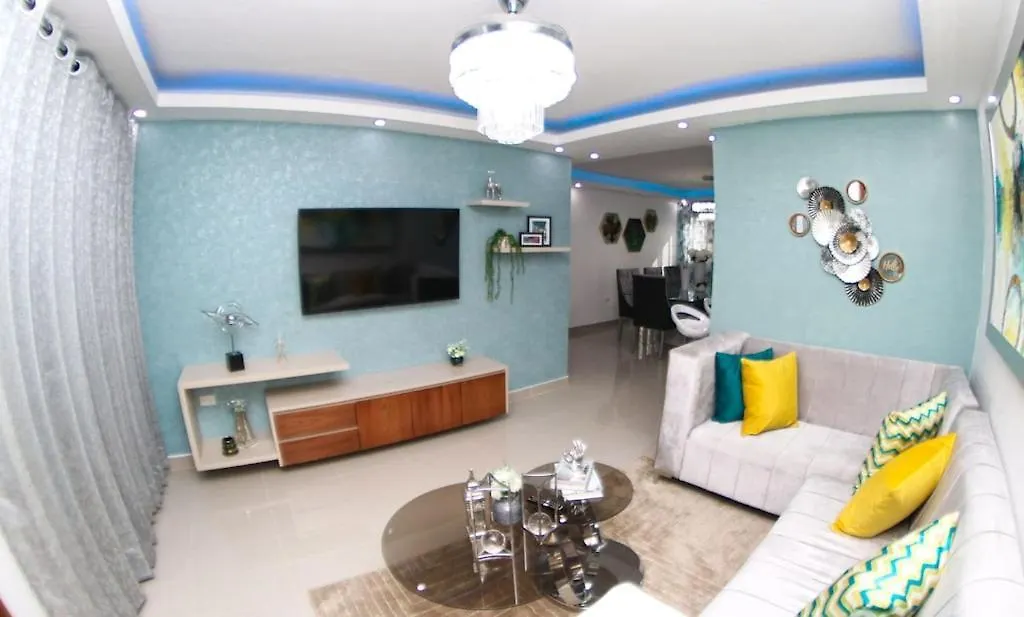 Luxurious 3-Bedroom Apartment With Pool & 24/7 Security سانتياغو دي لوس كاباليروس 0*,  جمهورية الدومينيكان